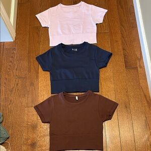 Size XS set of 3 offline by aerie crop tops